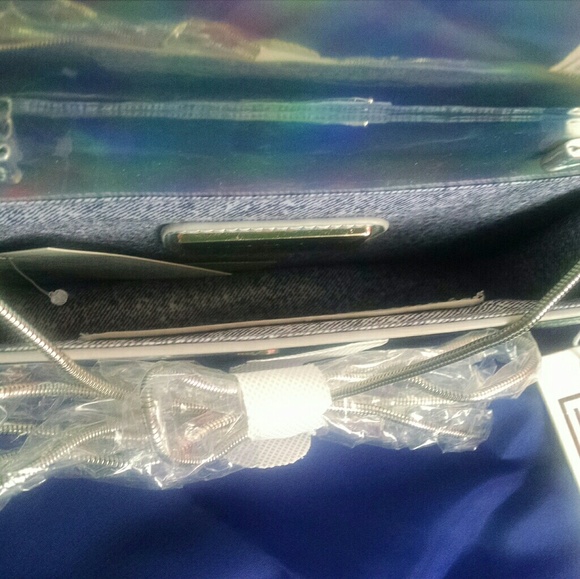 Urban Expressions Luxe Mirror Clutch - Picture 5 of 6